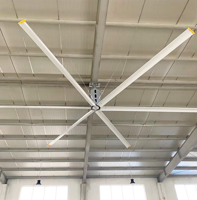 مراوح HVLS بطول 26 قدمًا إلى 28 قدمًا